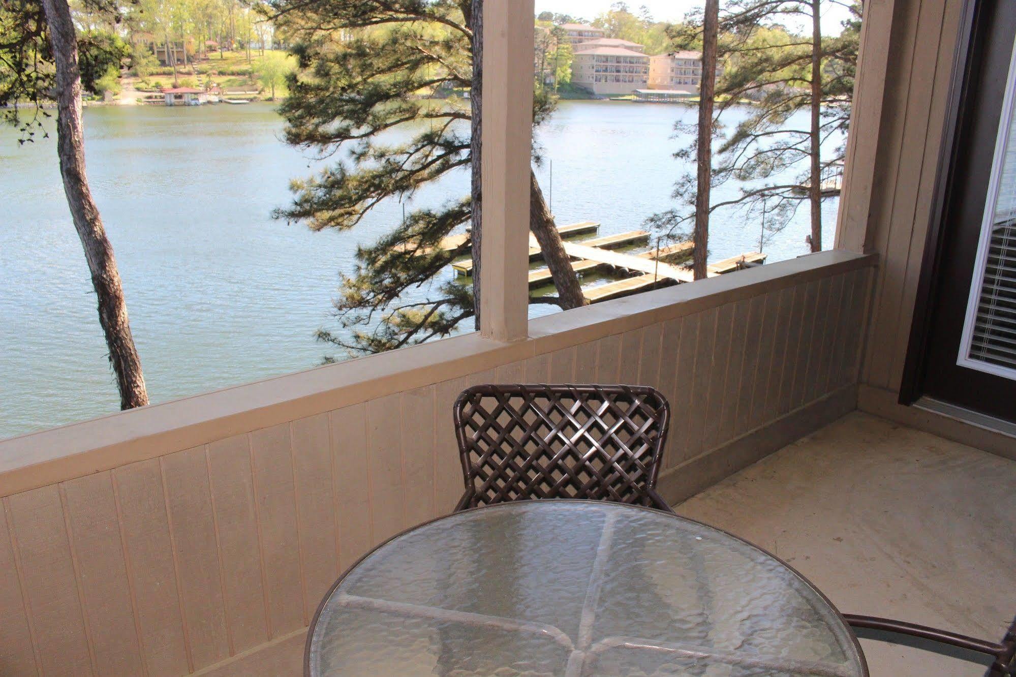 The Wharf Resort Lake Hamilton Exteriör bild